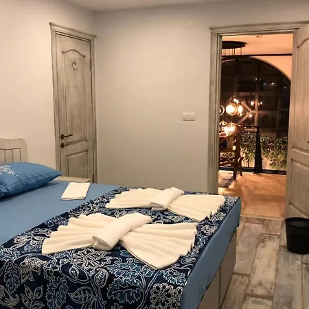 Village Farm Boutique Bed and Breakfast 3*